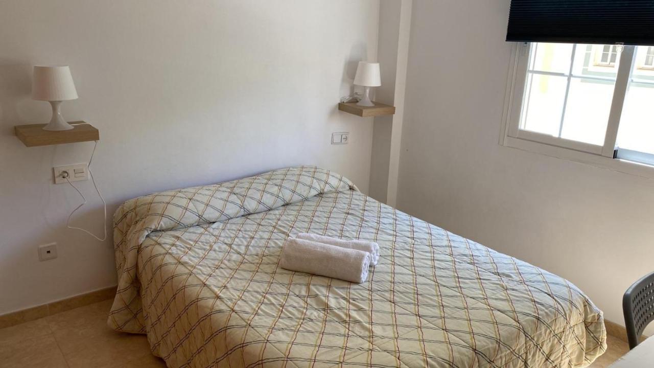 Habitacion Grande Con Bano Privado En Coin A 30Km De La Playa Exteriér fotografie